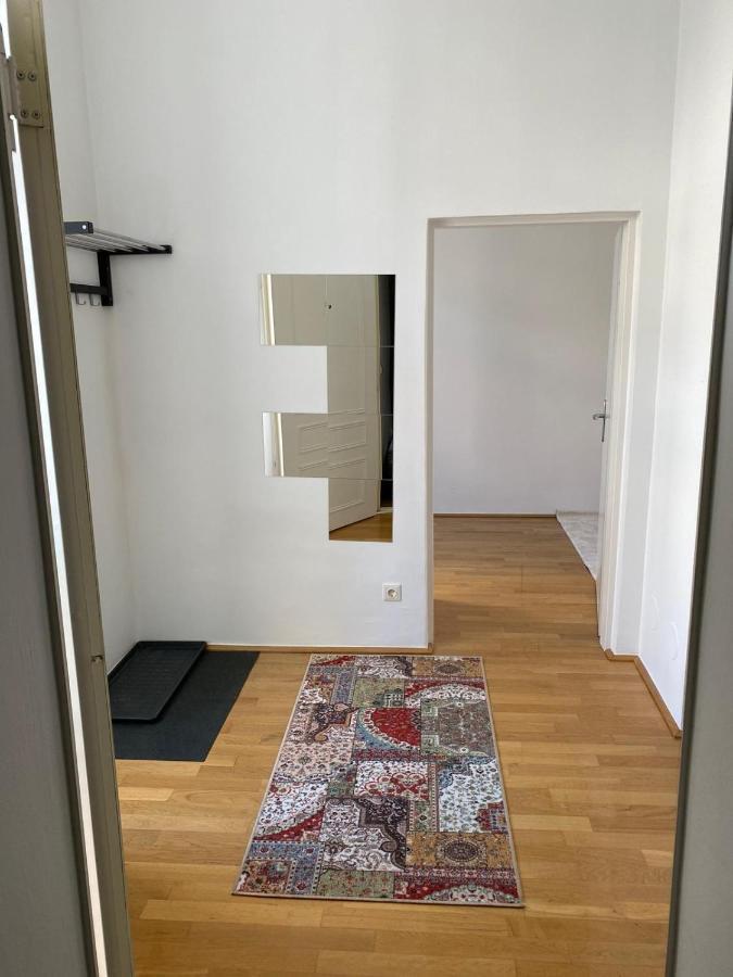 Central Two Bedroom Apartment Viena Exterior foto